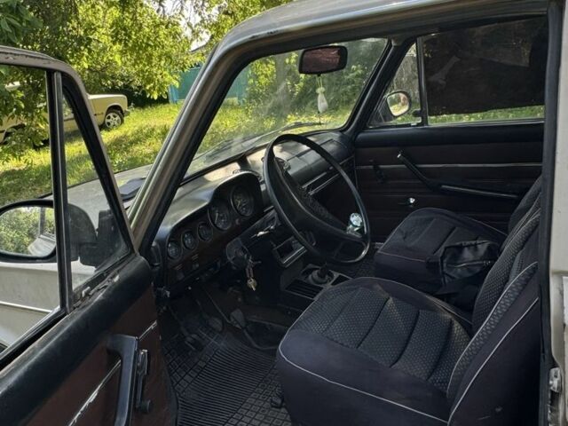 Бежевый ВАЗ 2106, объемом двигателя 1.3 л и пробегом 340 тыс. км за 604 $, фото 4 на Automoto.ua