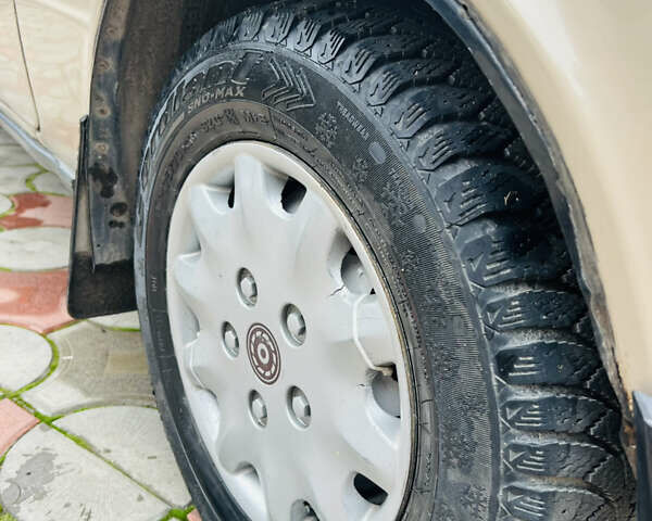 Бежевий ВАЗ 2106, об'ємом двигуна 1.5 л та пробігом 130 тис. км за 1420 $, фото 9 на Automoto.ua