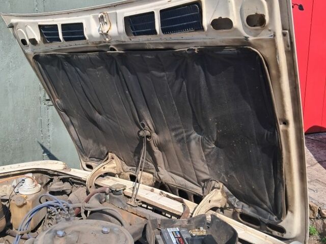 Бежевый ВАЗ 2106, объемом двигателя 1.3 л и пробегом 200 тыс. км за 333 $, фото 6 на Automoto.ua