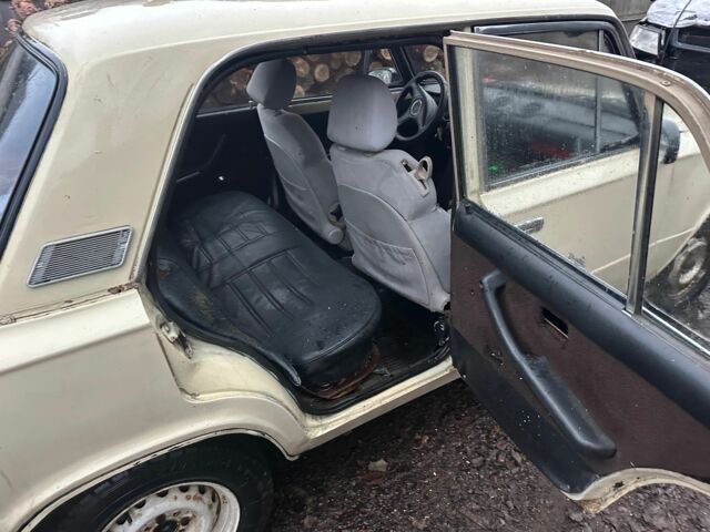 Бежевый ВАЗ 2106, объемом двигателя 1.6 л и пробегом 88 тыс. км за 521 $, фото 3 на Automoto.ua