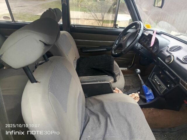 Бежевый ВАЗ 2106, объемом двигателя 0 л и пробегом 100 тыс. км за 1200 $, фото 4 на Automoto.ua