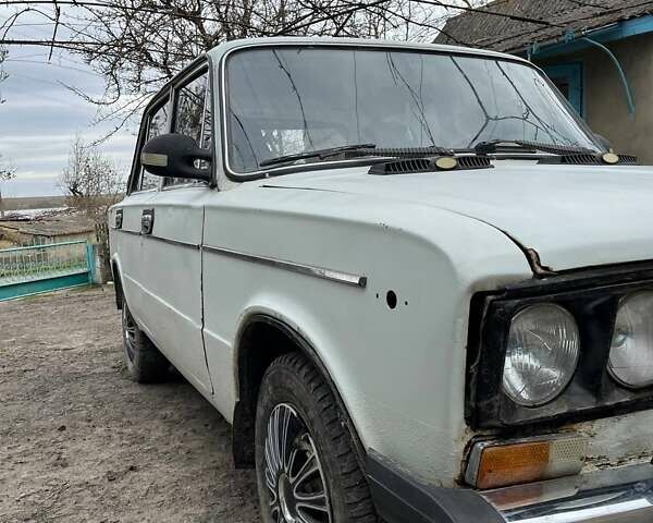 Бежевый ВАЗ 2106, объемом двигателя 1.3 л и пробегом 200 тыс. км за 600 $, фото 1 на Automoto.ua