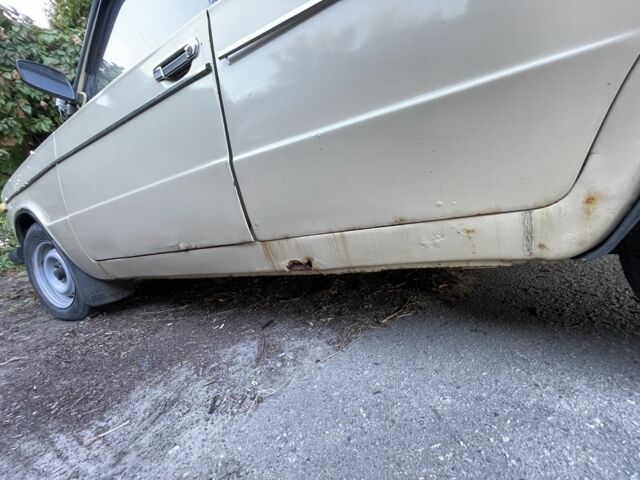 Бежевый ВАЗ 2106, объемом двигателя 1.3 л и пробегом 250 тыс. км за 432 $, фото 3 на Automoto.ua