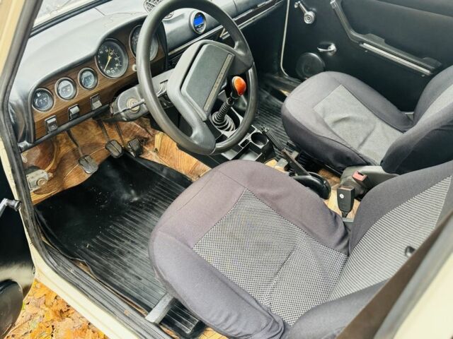 Бежевый ВАЗ 2106, объемом двигателя 1.3 л и пробегом 63 тыс. км за 1350 $, фото 8 на Automoto.ua