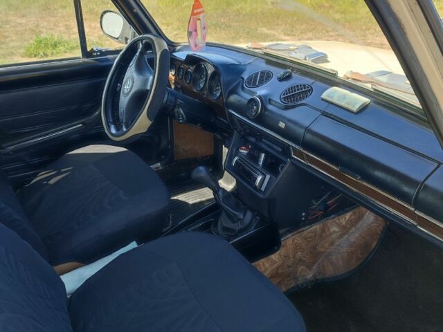 Бежевий ВАЗ 2106, об'ємом двигуна 1.3 л та пробігом 1000 тис. км за 700 $, фото 3 на Automoto.ua