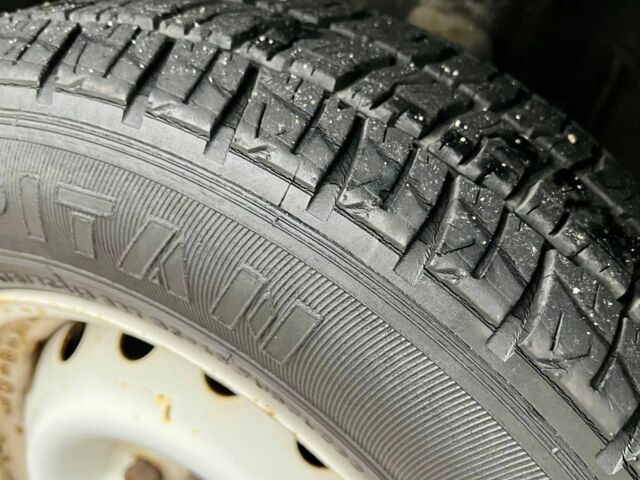 Бежевый ВАЗ 2106, объемом двигателя 1.3 л и пробегом 200 тыс. км за 350 $, фото 13 на Automoto.ua