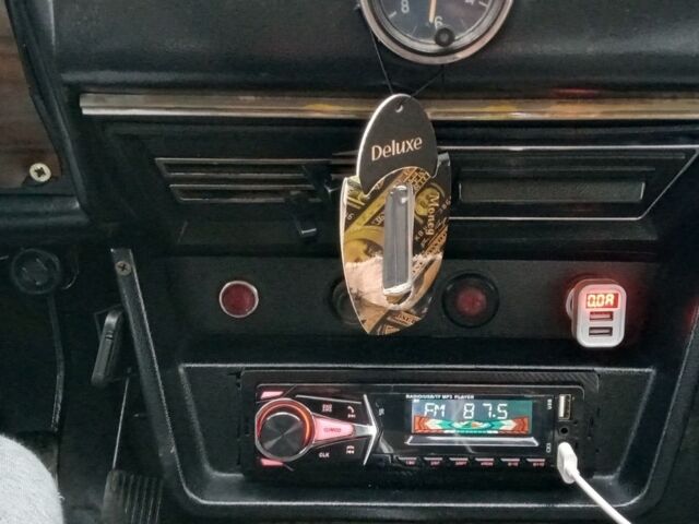 Бежевый ВАЗ 2106, объемом двигателя 1.2 л и пробегом 494 тыс. км за 500 $, фото 6 на Automoto.ua