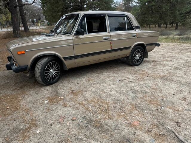 Бежевый ВАЗ 2106, объемом двигателя 1.3 л и пробегом 1000 тыс. км за 1000 $, фото 2 на Automoto.ua