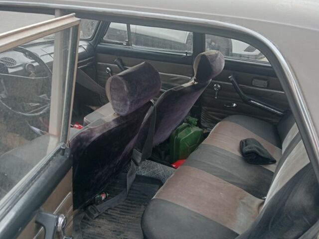 Бежевый ВАЗ 2106, объемом двигателя 1.2 л и пробегом 280 тыс. км за 599 $, фото 2 на Automoto.ua