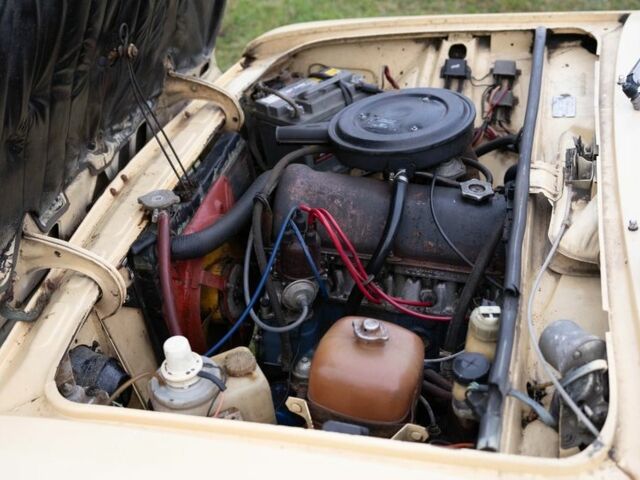 Бежевий ВАЗ 2106, об'ємом двигуна 1.3 л та пробігом 23 тис. км за 1000 $, фото 8 на Automoto.ua