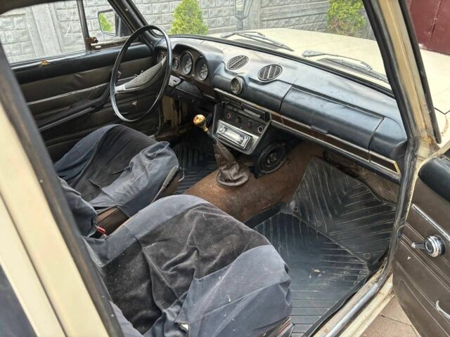 Бежевый ВАЗ 2106, объемом двигателя 1.3 л и пробегом 170 тыс. км за 600 $, фото 6 на Automoto.ua