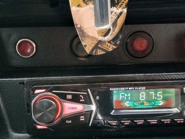 Бежевый ВАЗ 2106, объемом двигателя 1.2 л и пробегом 494 тыс. км за 500 $, фото 7 на Automoto.ua