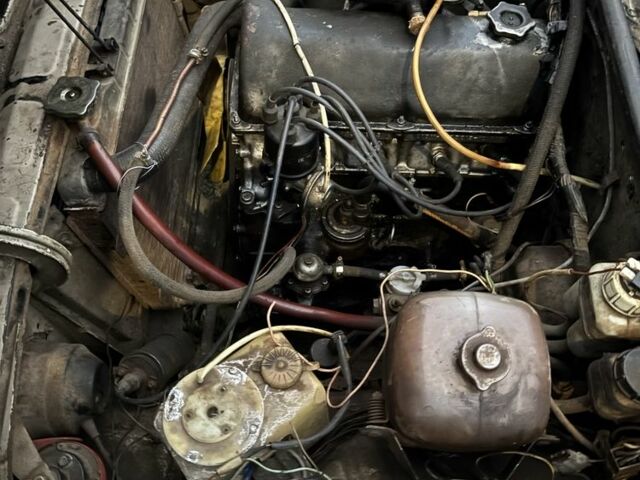 Бежевый ВАЗ 2106, объемом двигателя 1.3 л и пробегом 200 тыс. км за 298 $, фото 5 на Automoto.ua