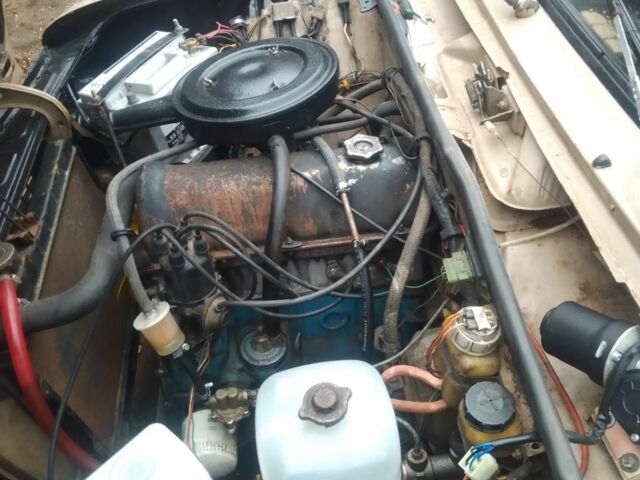 Бежевий ВАЗ 2106, об'ємом двигуна 0 л та пробігом 1000 тис. км за 850 $, фото 5 на Automoto.ua