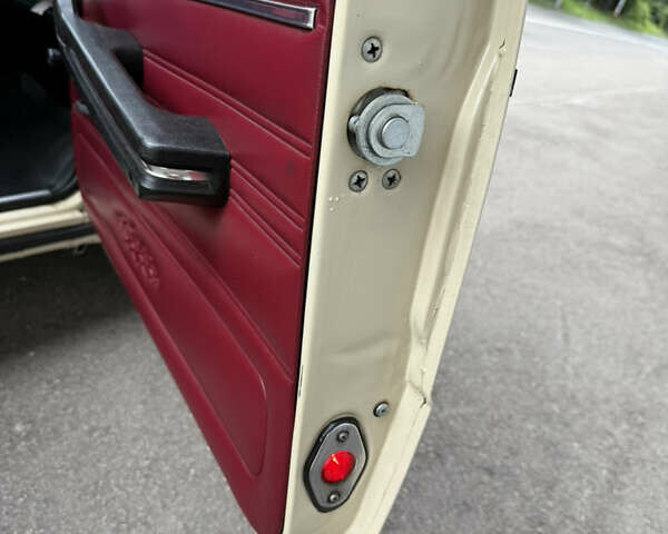 Бежевий ВАЗ 2106, об'ємом двигуна 0 л та пробігом 98 тис. км за 3000 $, фото 9 на Automoto.ua