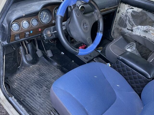 Бежевый ВАЗ 2106, объемом двигателя 1.3 л и пробегом 250 тыс. км за 432 $, фото 7 на Automoto.ua