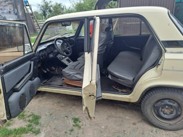 Бежевый ВАЗ 2106, объемом двигателя 1.5 л и пробегом 200 тыс. км за 715 $, фото 2 на Automoto.ua