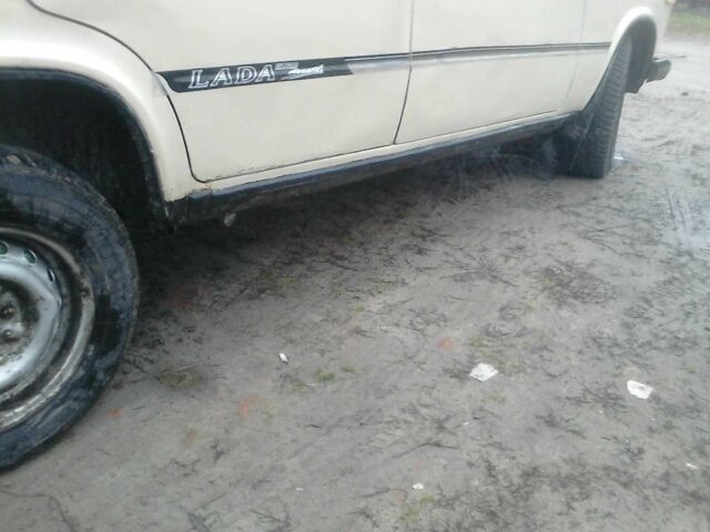 Бежевый ВАЗ 2106, объемом двигателя 1.3 л и пробегом 200 тыс. км за 474 $, фото 4 на Automoto.ua