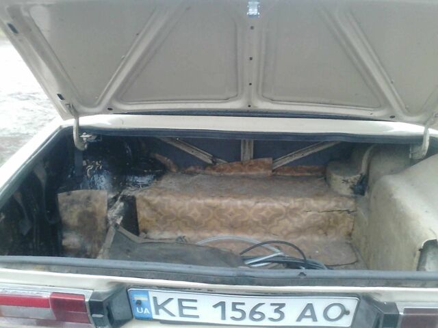 Бежевый ВАЗ 2106, объемом двигателя 1.3 л и пробегом 200 тыс. км за 474 $, фото 14 на Automoto.ua