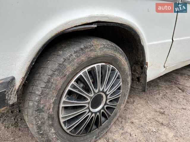 Бежевый ВАЗ 2106, объемом двигателя 1.3 л и пробегом 200 тыс. км за 600 $, фото 14 на Automoto.ua