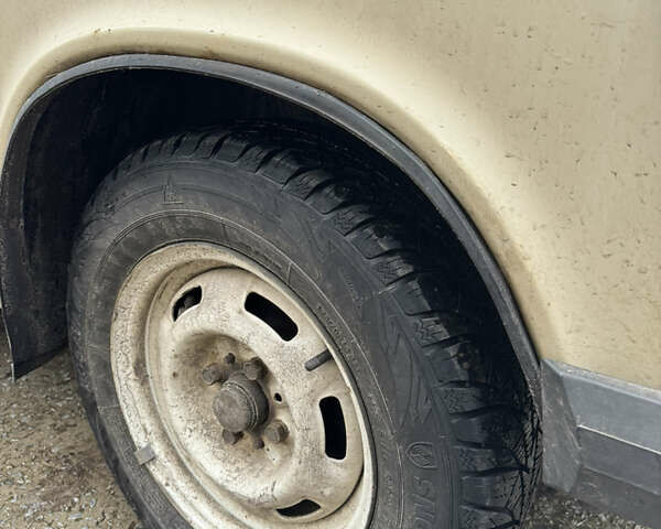 Бежевий ВАЗ 2106, об'ємом двигуна 1.3 л та пробігом 100 тис. км за 1100 $, фото 4 на Automoto.ua