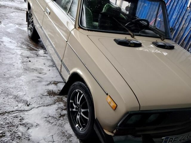 Бежевый ВАЗ 2106, объемом двигателя 1.3 л и пробегом 100 тыс. км за 800 $, фото 4 на Automoto.ua