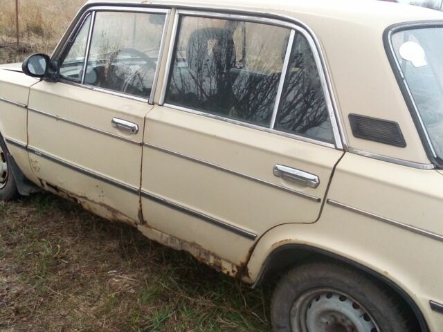 Бежевый ВАЗ 2106, объемом двигателя 0 л и пробегом 100 тыс. км за 382 $, фото 3 на Automoto.ua