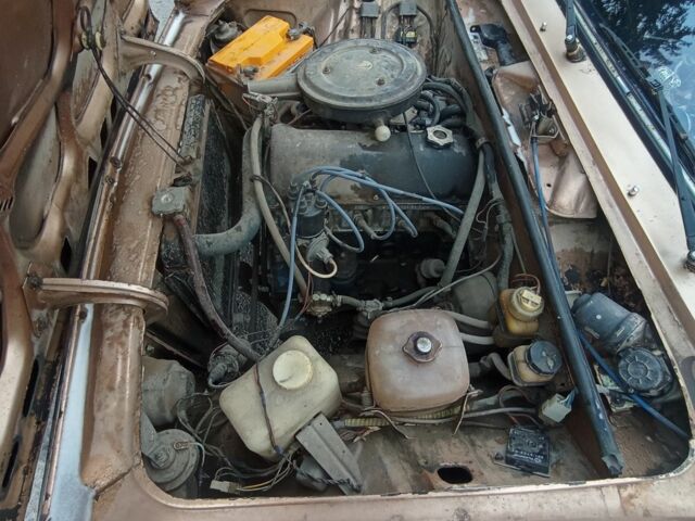 Бежевый ВАЗ 2106, объемом двигателя 6 л и пробегом 60 тыс. км за 523 $, фото 7 на Automoto.ua