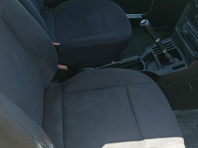 Бежевый ВАЗ 2106, объемом двигателя 1.3 л и пробегом 3 тыс. км за 28000 $, фото 3 на Automoto.ua