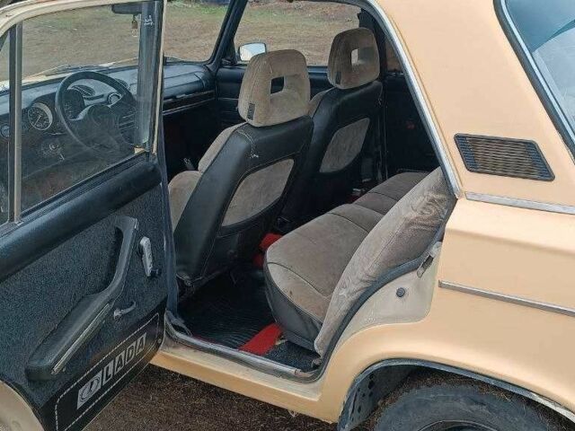 Бежевый ВАЗ 2106, объемом двигателя 1.5 л и пробегом 10 тыс. км за 650 $, фото 8 на Automoto.ua