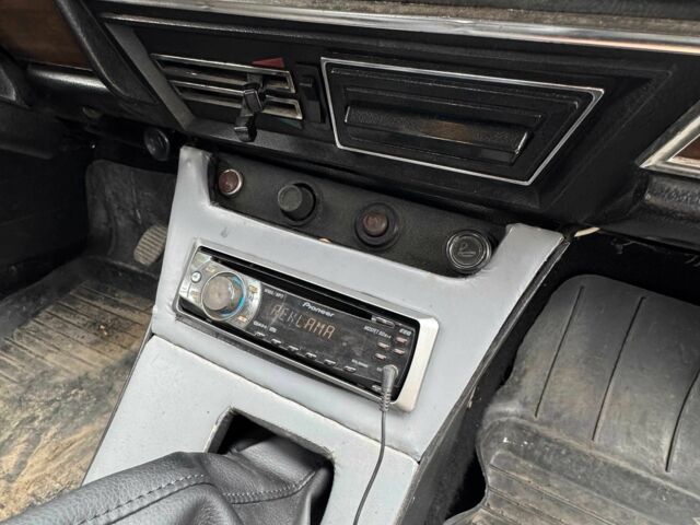 Бежевый ВАЗ 2106, объемом двигателя 1.3 л и пробегом 1000 тыс. км за 1000 $, фото 9 на Automoto.ua