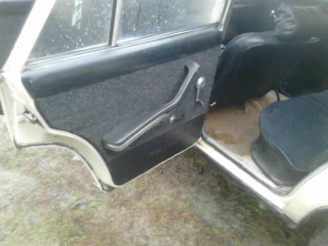 Бежевый ВАЗ 2106, объемом двигателя 1.3 л и пробегом 200 тыс. км за 474 $, фото 12 на Automoto.ua