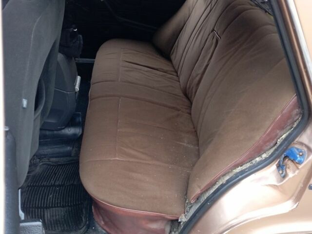 Бежевый ВАЗ 2106, объемом двигателя 6 л и пробегом 60 тыс. км за 523 $, фото 12 на Automoto.ua