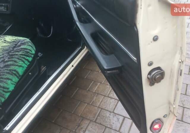 Бежевий ВАЗ 2106, об'ємом двигуна 1.3 л та пробігом 145 тис. км за 1500 $, фото 4 на Automoto.ua