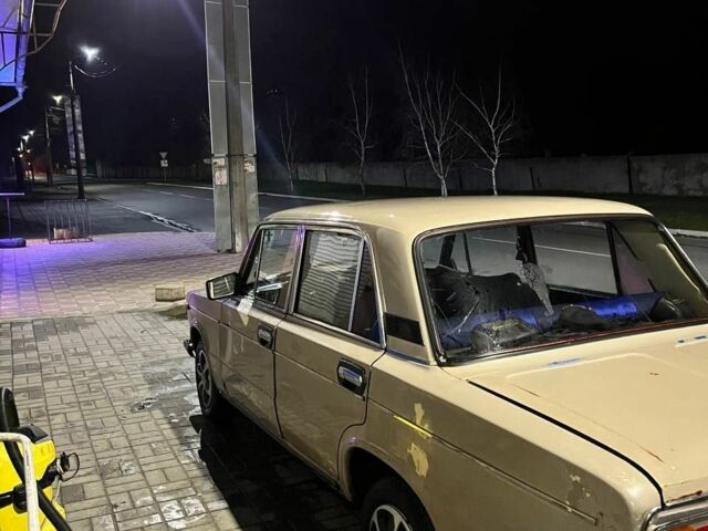 Бежевый ВАЗ 2106, объемом двигателя 1.5 л и пробегом 30 тыс. км за 700 $, фото 3 на Automoto.ua