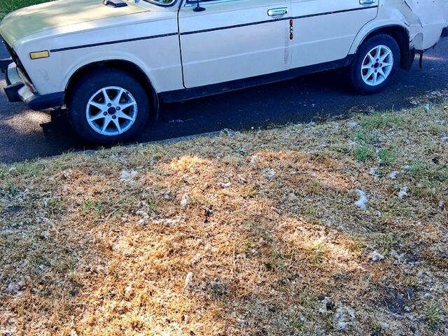 Бежевый ВАЗ 2106, объемом двигателя 1.3 л и пробегом 250 тыс. км за 350 $, фото 2 на Automoto.ua