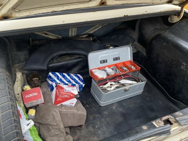 Бежевый ВАЗ 2106, объемом двигателя 0 л и пробегом 100 тыс. км за 830 $, фото 13 на Automoto.ua