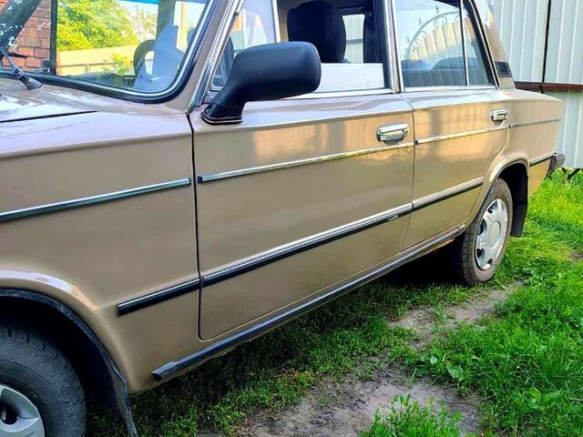 ВАЗ 2106 1988 в Лебедине на Automoto.ua Бежевый ВАЗ 2106, объемом двигателя 1.3 л и пробегом 0 тыс. км за 1050 $, фото 2 на Automoto.ua
