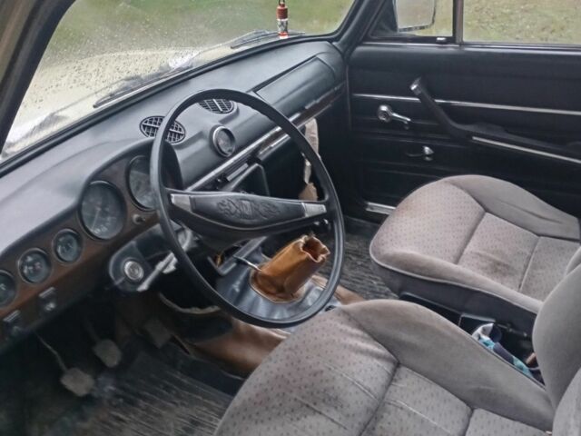 Бежевый ВАЗ 2106, объемом двигателя 0 л и пробегом 2 тыс. км за 1000 $, фото 3 на Automoto.ua