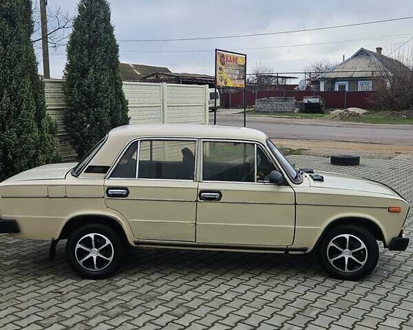 Бежевый ВАЗ 2106, объемом двигателя 1.3 л и пробегом 500 тыс. км за 1150 $, фото 3 на Automoto.ua