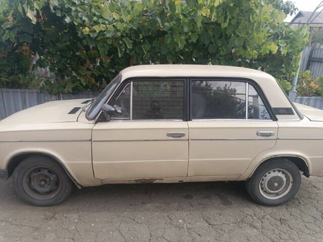 ВАЗ 2106 1988 в Краматорске на Automoto.ua Бежевый ВАЗ 2106, объемом двигателя 0 л и пробегом 85 тыс. км за 486 $, фото 2 на Automoto.ua