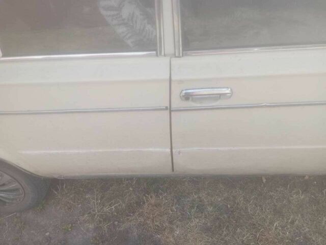 Бежевый ВАЗ 2106, объемом двигателя 1.3 л и пробегом 300 тыс. км за 501 $, фото 4 на Automoto.ua