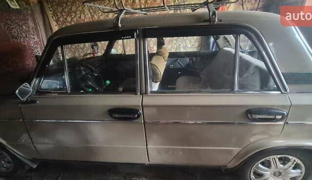 ВАЗ 2106 1988 в Шепетовке на Automoto.ua Бежевый ВАЗ 2106, объемом двигателя 1.3 л и пробегом 396 тыс. км за 800 $, фото 4 на Automoto.ua