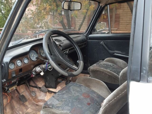 ВАЗ 2106 1988 в Славянске на Automoto.ua Бежевый ВАЗ 2106, объемом двигателя 0 л и пробегом 85 тыс. км за 452 $, фото 5 на Automoto.ua