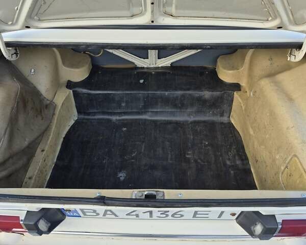 ВАЗ 2106 1988 у Кропивницькому (Кіровограді) на Automoto.ua Бежевий ВАЗ 2106, об'ємом двигуна 1.3 л та пробігом 137 тис. км за 1700 $, фото 15 на Automoto.ua