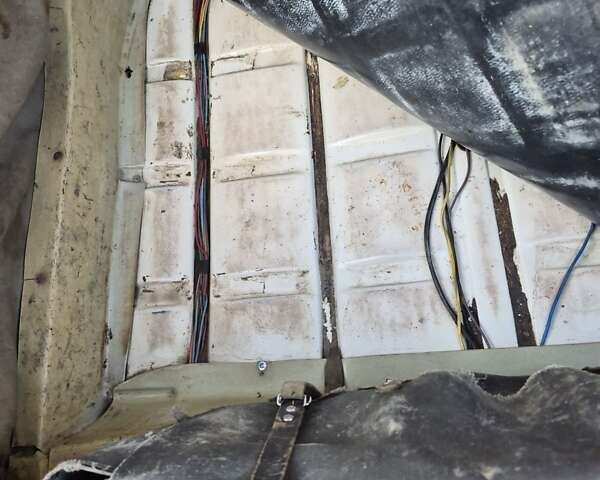 ВАЗ 2106 1988 у Кропивницькому (Кіровограді) на Automoto.ua Бежевий ВАЗ 2106, об'ємом двигуна 1.3 л та пробігом 137 тис. км за 1700 $, фото 18 на Automoto.ua