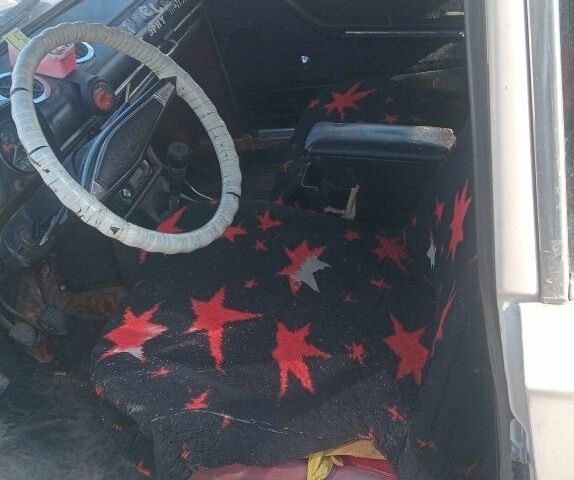 Бежевий ВАЗ 2106, об'ємом двигуна 0 л та пробігом 77 тис. км за 388 $, фото 4 на Automoto.ua