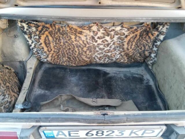 ВАЗ 2106 1988 в Днепре (Днепропетровске) на Automoto.ua Бежевый ВАЗ 2106, объемом двигателя 1.3 л и пробегом 300 тыс. км за 499 $, фото 13 на Automoto.ua