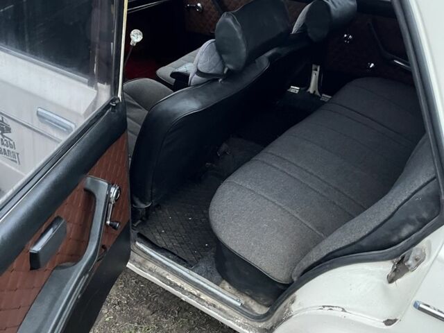 Бежевый ВАЗ 2106, объемом двигателя 1.5 л и пробегом 20 тыс. км за 592 $, фото 6 на Automoto.ua