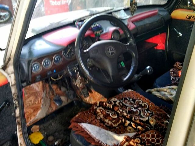 Бежевый ВАЗ 2106, объемом двигателя 1.3 л и пробегом 0 тыс. км за 530 $, фото 6 на Automoto.ua